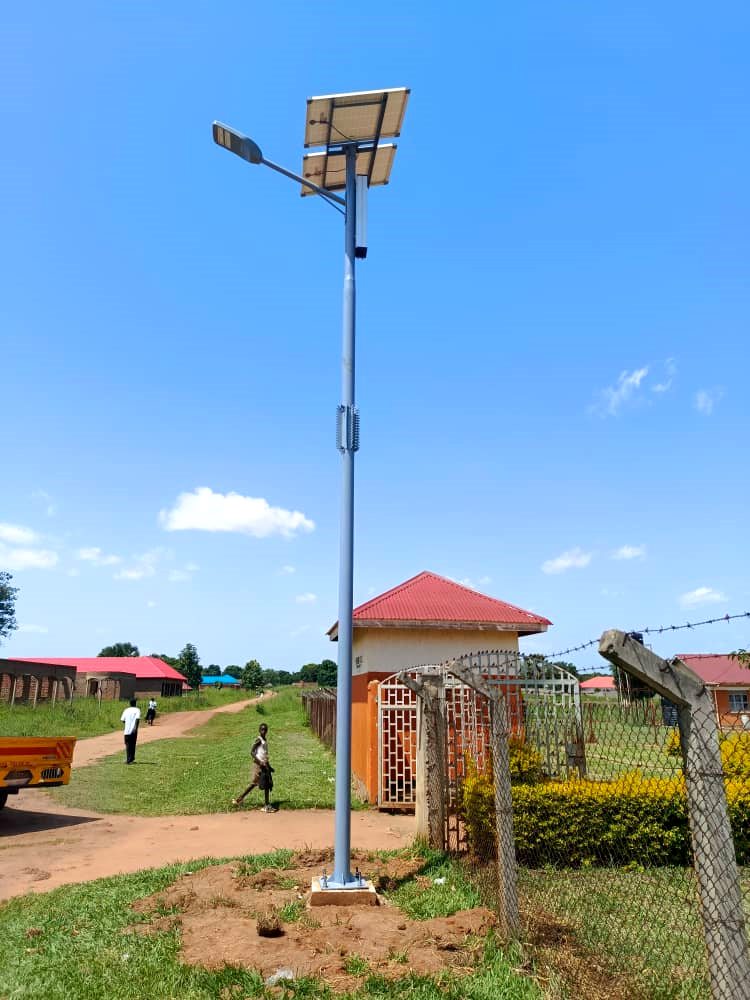Solar street lighting installation